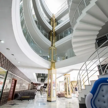 Hotel Armir 5*