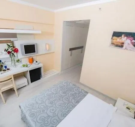 Armir Hotel 5*