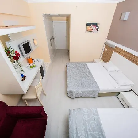 Armir Hotel 5*